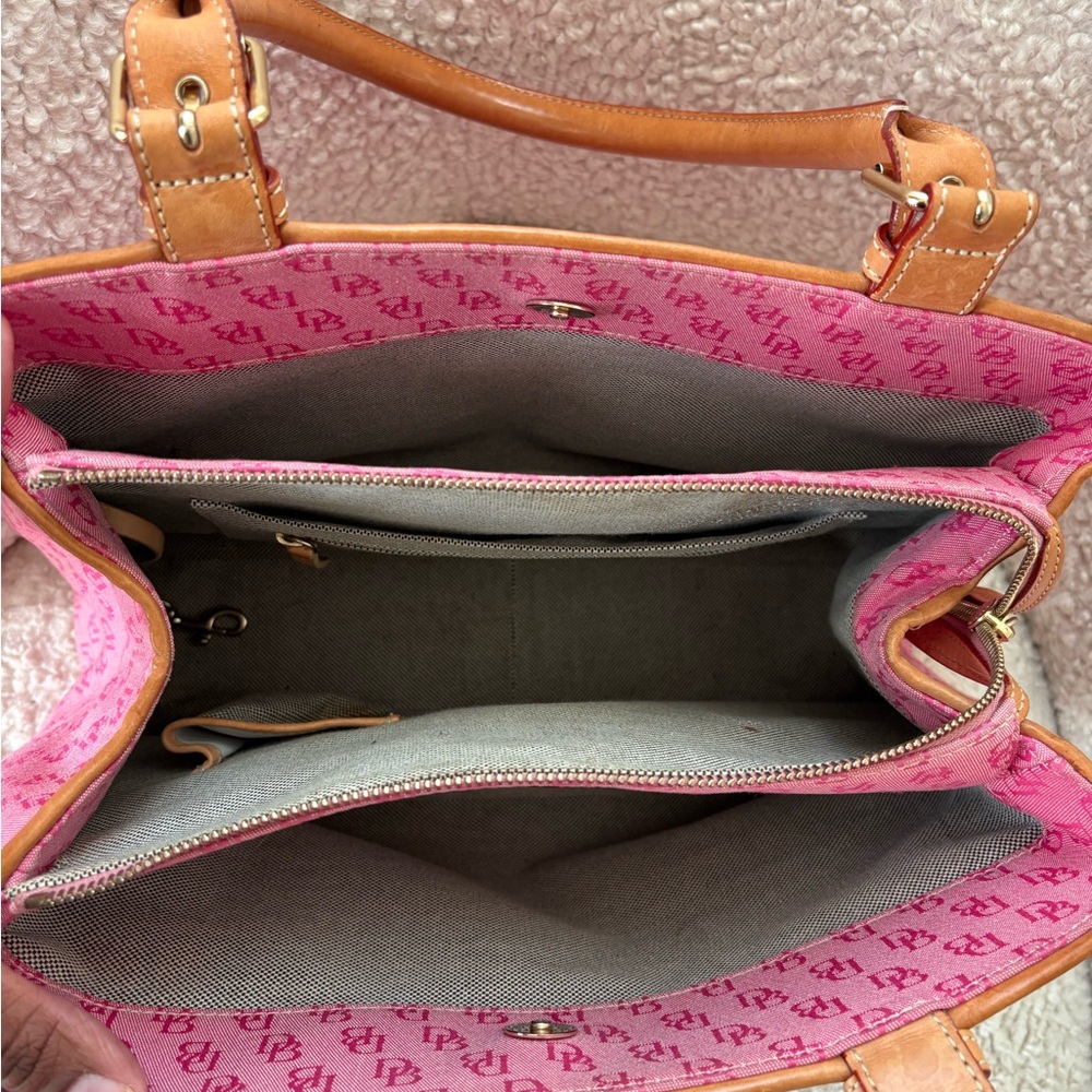 Pink Dooney & Bourke Shoulder Bag with Matching Eyeglasses Case - Picture 7 of 12